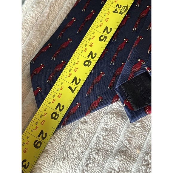 VTG GUCCI MENS NECK TIE WITH LOGO HIGH END BLUE WITH RED PARROTS ITALY 100% Silk - Picture 12 of 13